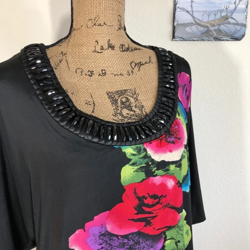 Fashion Bug vibrant floral and beaded top, Sz. 0X
